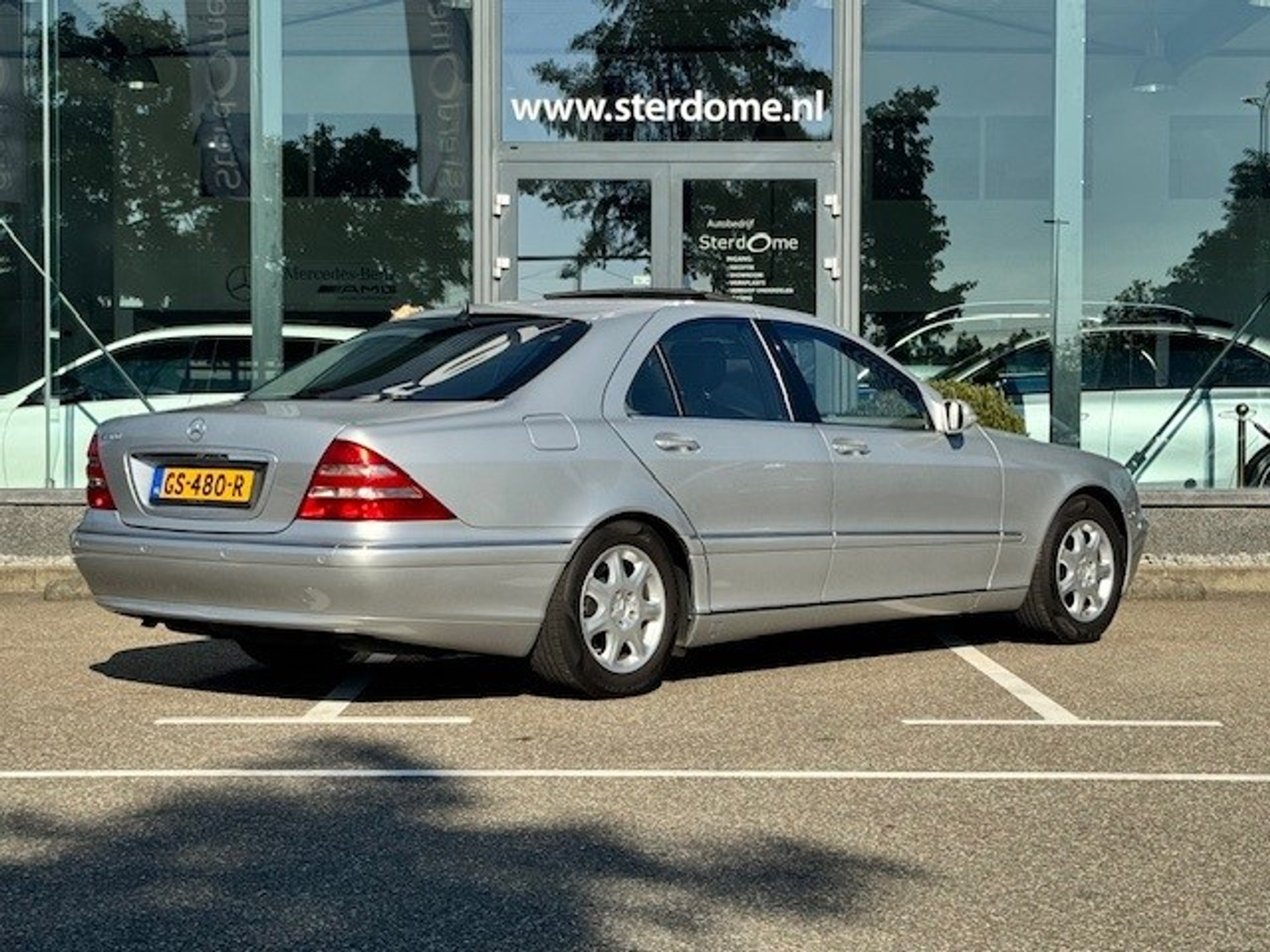 Mercedes-Benz S-Klasse 500 l Youngtimer l Luchtvering l Distronic l Bi Xenon l Leder l Memory Pakket l PTS l Comand l 36390058-3.jpg | Sterdome B.V.