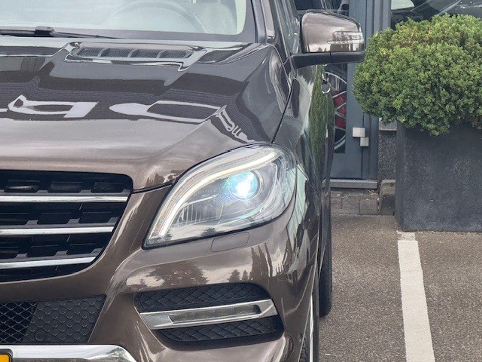 Mercedes-Benz M-Klasse 250 BlueTEC | Spiegelpakket | Air Body Controle l Wegklapbare trekhaak | Stoelverwarming | Inbraakalarm | Beige Leder l Comand l 45486271-4.jpg | Sterdome B.V.