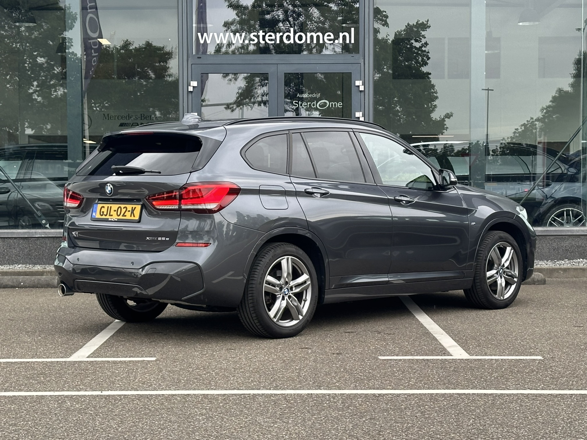 BMW X1 xDrive25e eDrive Edition l Head -up I Cruise control I Stoelverwarming I Naviagtie plus I BMW Led I Shadow Line I 45908214-3.jpg | Sterdome B.V.
