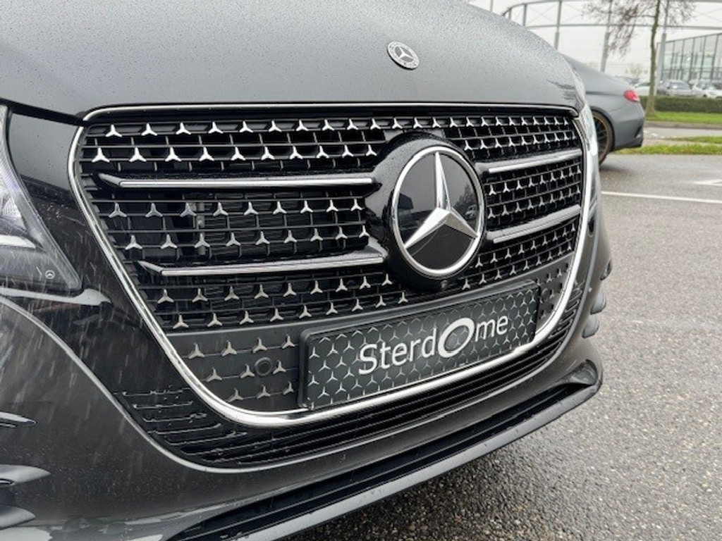 Mercedes-Benz V-Klasse 300d 4-MATIC Extra Lang Dubbel Cabine Edition AMG l Distronic l Agility Controle Onderstel l MBUX l Burmester l Nappa Leder l MU 49642452-3.jpg | Sterdome B.V.